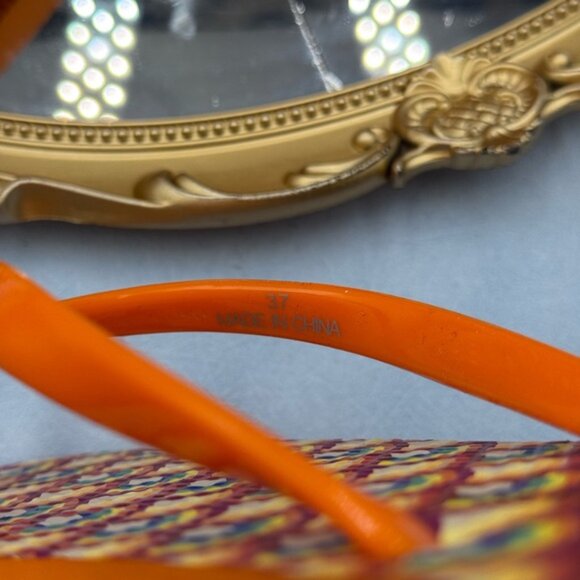 🆕 KURT GEIGER LONDON 🧿 NWOB Kensington Rainbow Flip Flops, Orange - Sz 37 US 7 - Picture 10 of 11